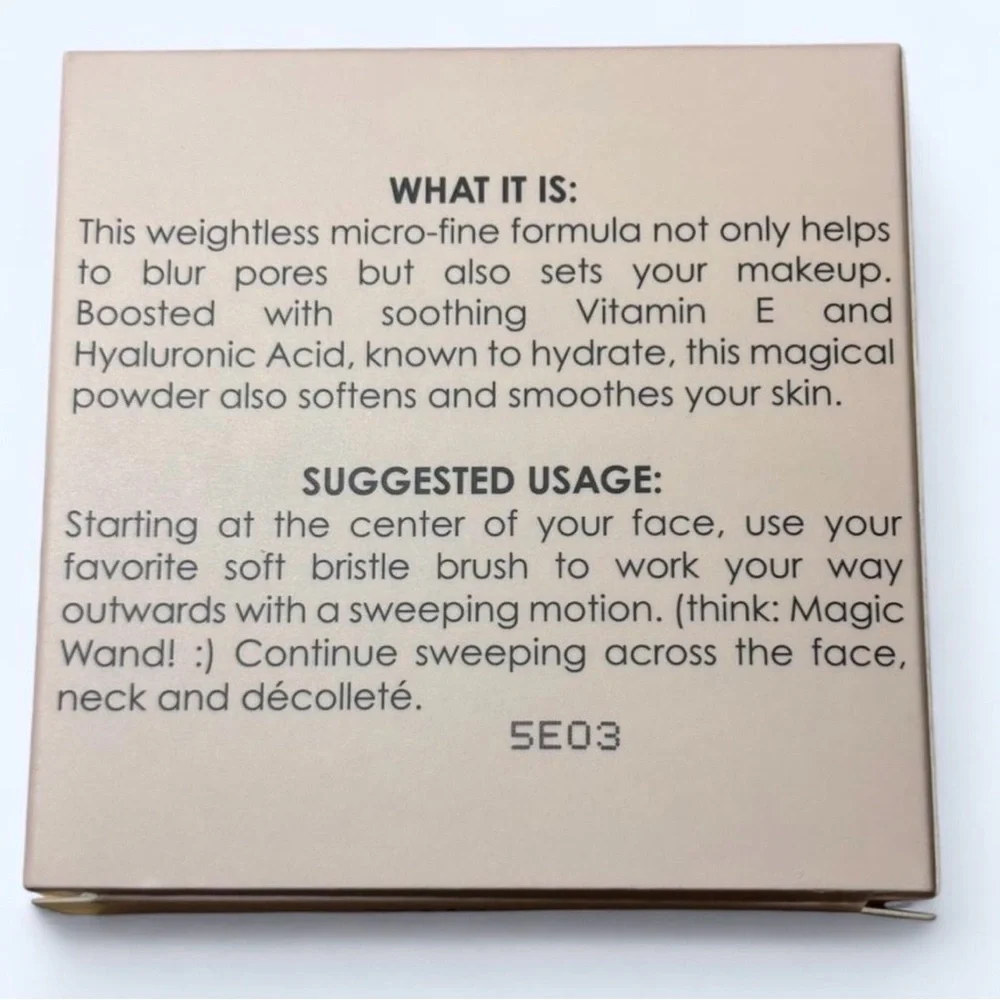 Pixie Powder Setting Powder - Picture 2 of 5